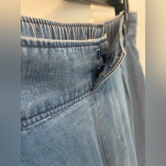 NWOT | Happily Grey | High-Waist Wide-Leg Chambray Pants | Elastic Back | S - Picture 6 of 9